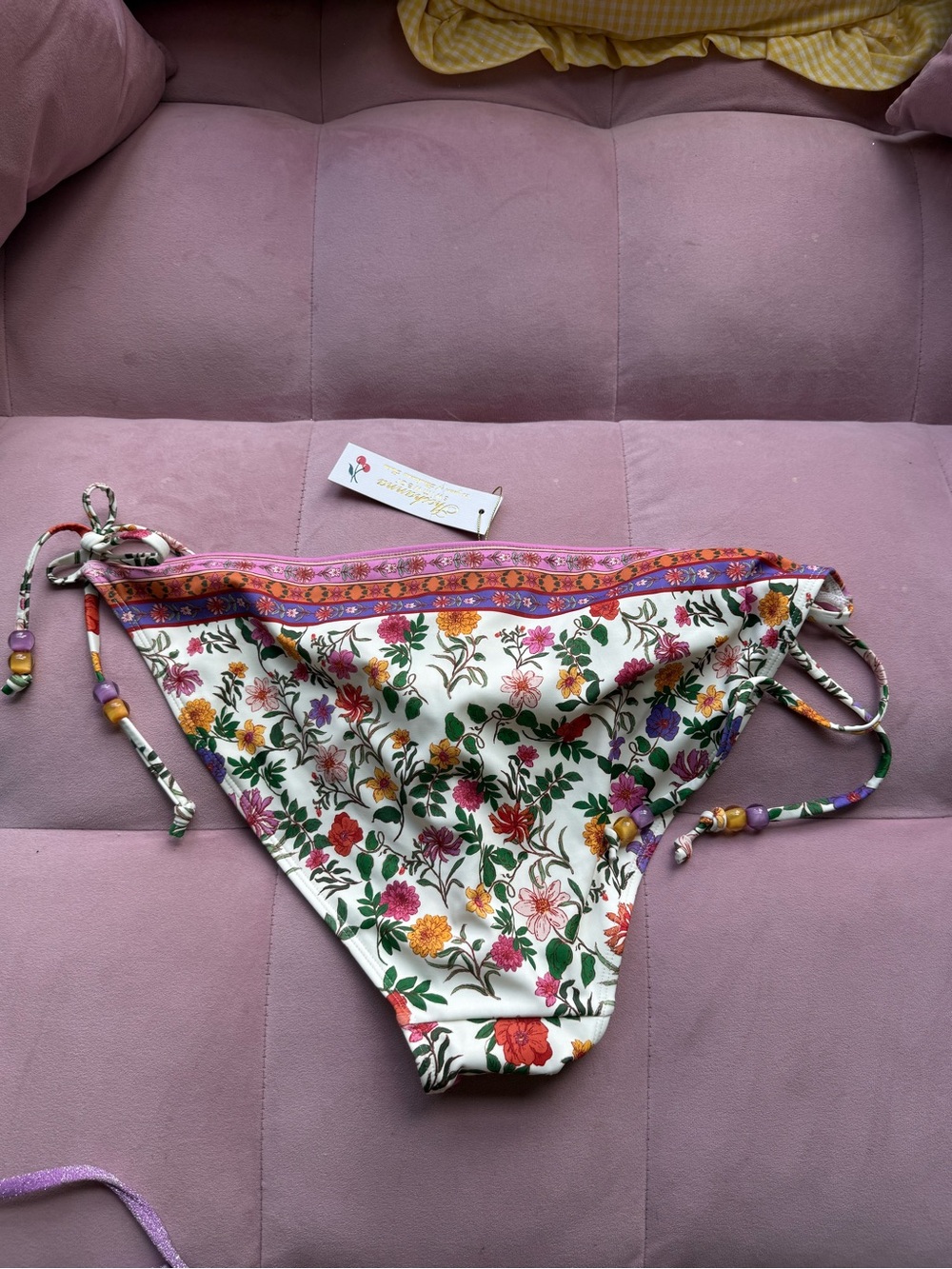 Intimates subcategory classification - Picture 2 of 3